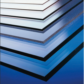 Plaque Polycarbonate Compacte