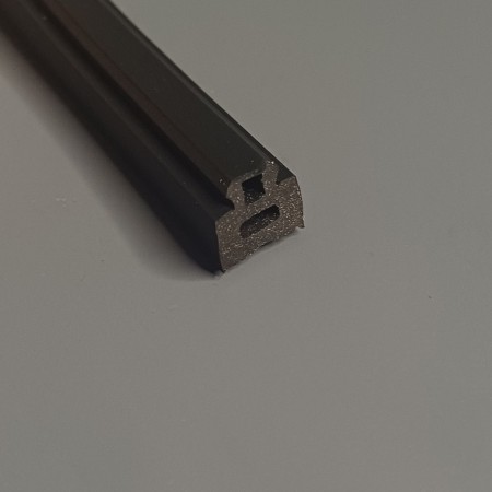 JOINT INFERIEUR EPDM NOIR 52R226 POUR PLAQUE 16mm